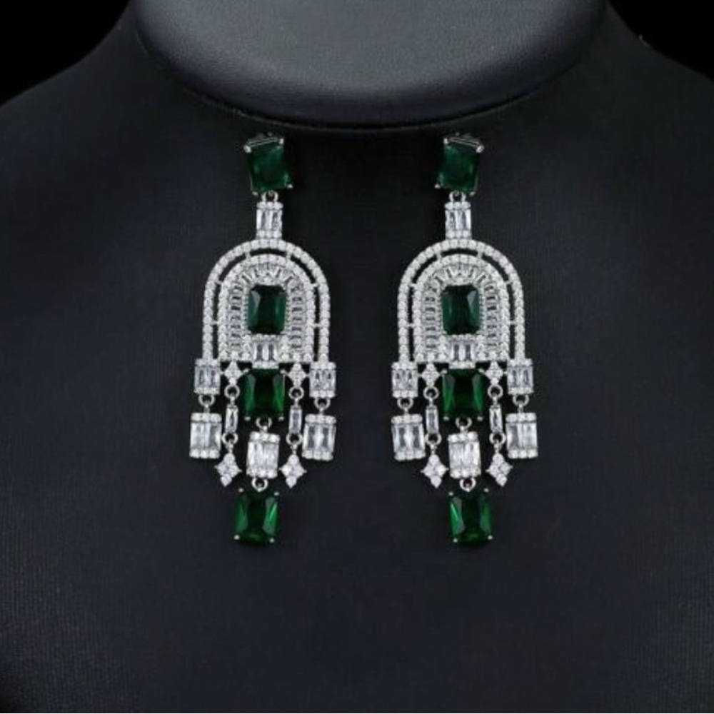 ART DECO STYLE GREEN SILVER CZ STATEMENT EARRINGS